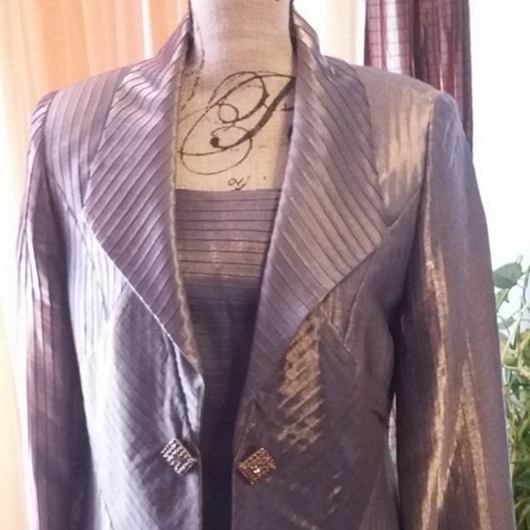 Moshita Couture 3 pc Bronze suit - Picture 2 of 2